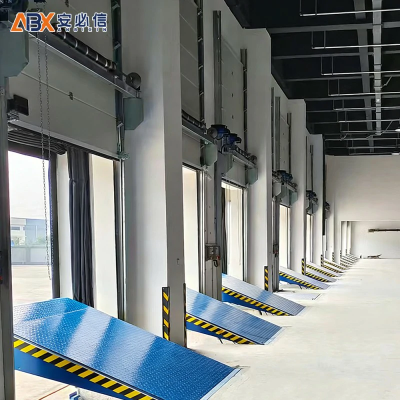 昆玉保温提升门